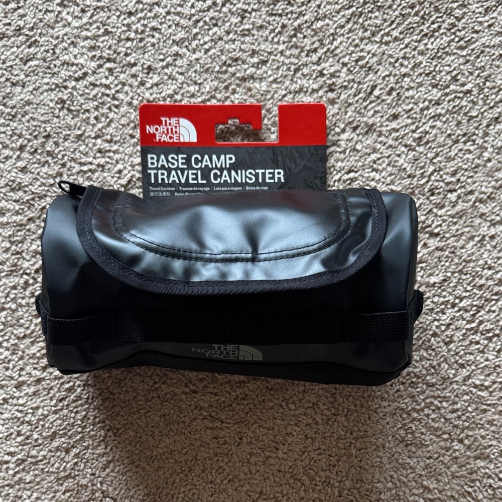 The North Face Base Camp Travel Canister - Black